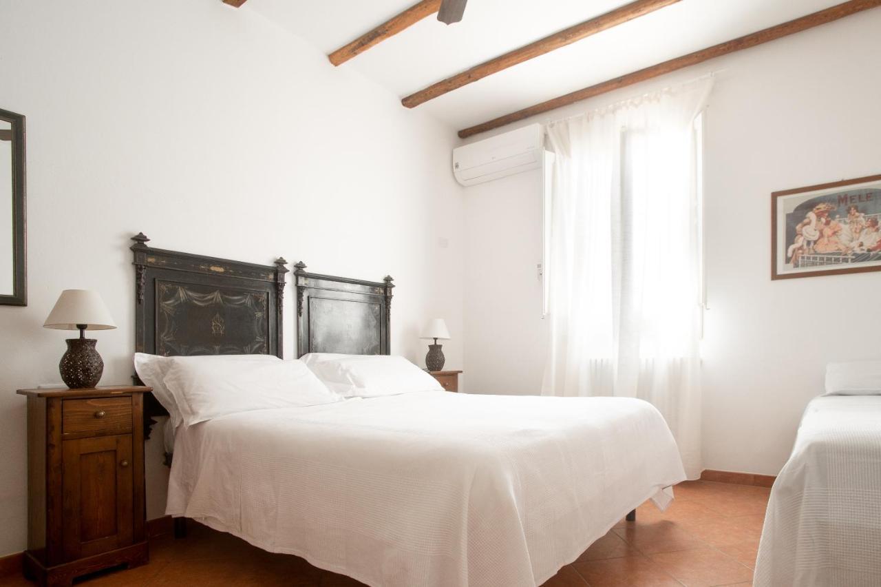 Casina Dei Preti Villa Conversano Exteriör bild