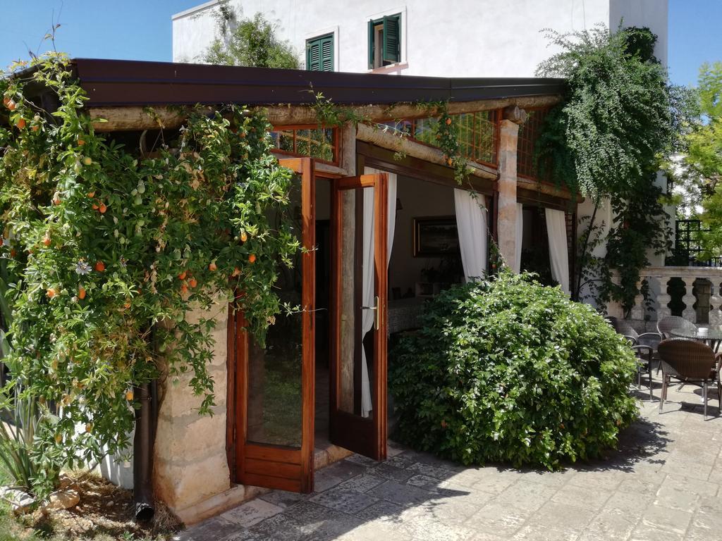 Casina Dei Preti Villa Conversano Exteriör bild