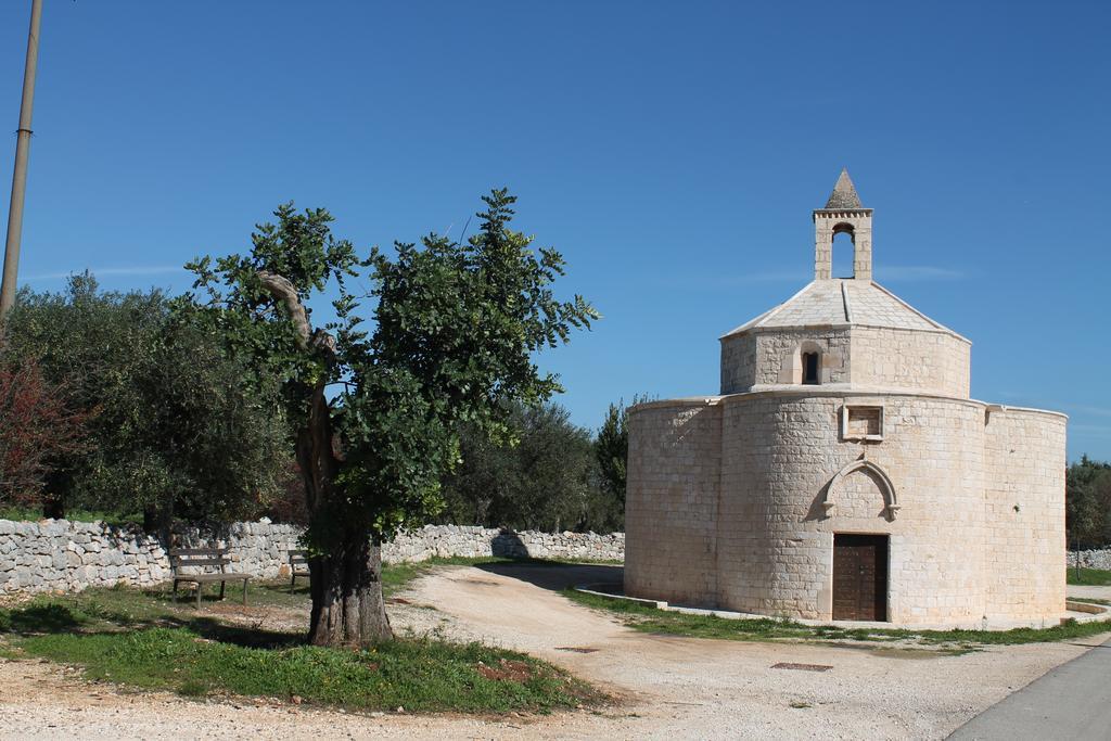 Casina Dei Preti Villa Conversano Exteriör bild