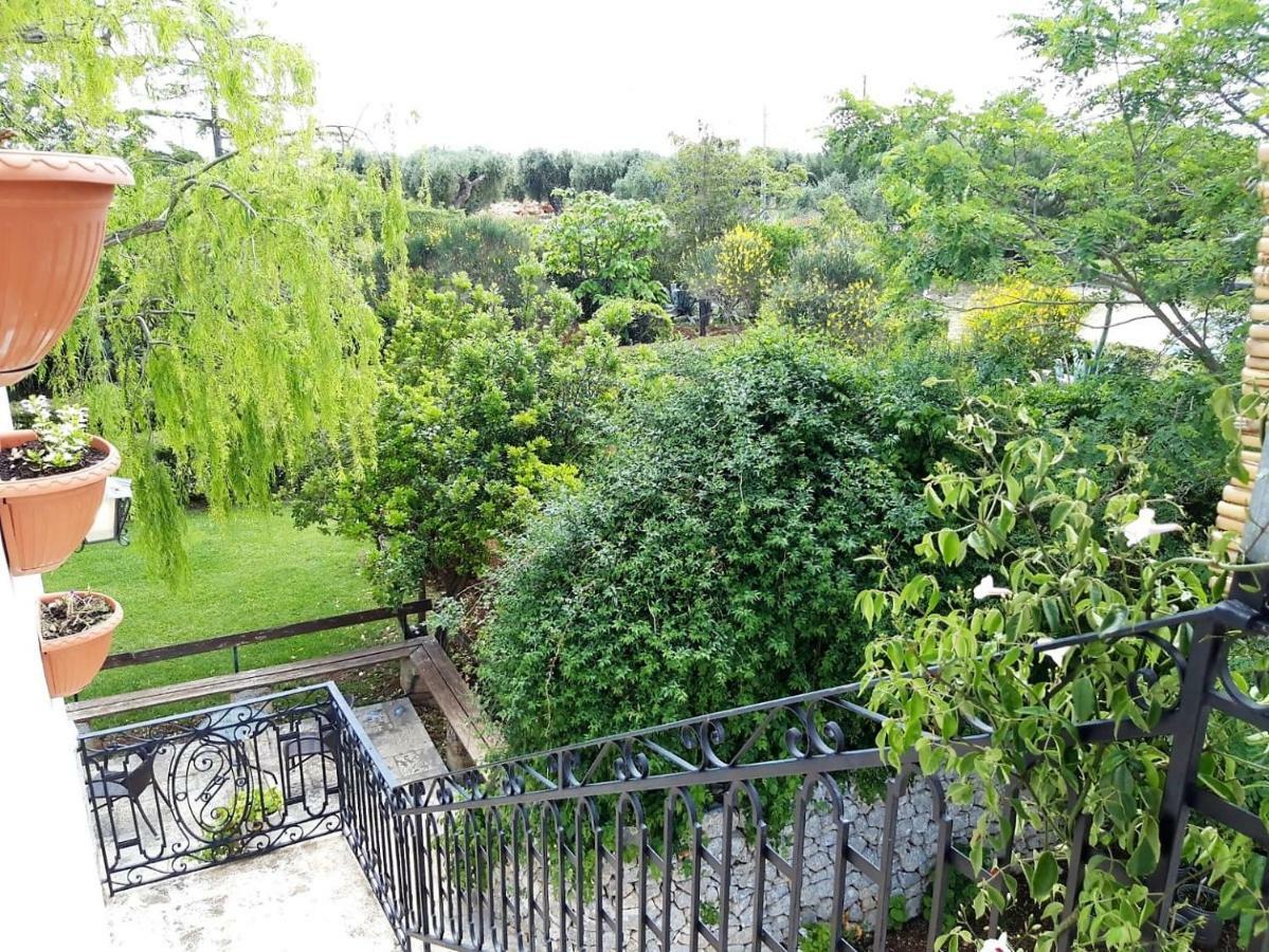 Casina Dei Preti Villa Conversano Exteriör bild